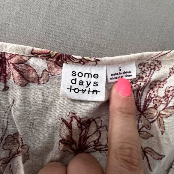 NWOT Somedays lovin linen cream floral wrap dress - Picture 10 of 11